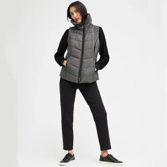 Chico's Zenergy Foil Quilt Puffer Vest Black - Picture 10 of 10